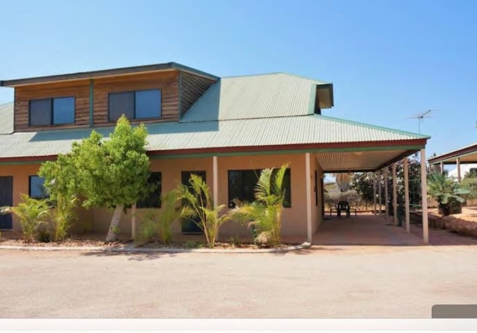 6The Ningaloo breeze villa 6