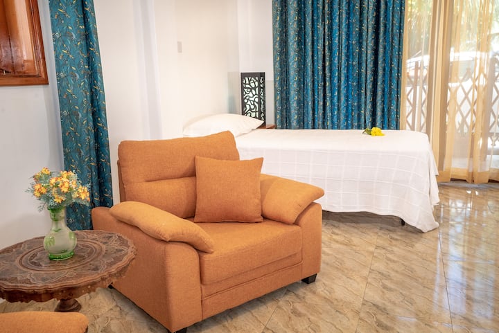 Krevat tek - krevat shtesë për personin e tretë. 