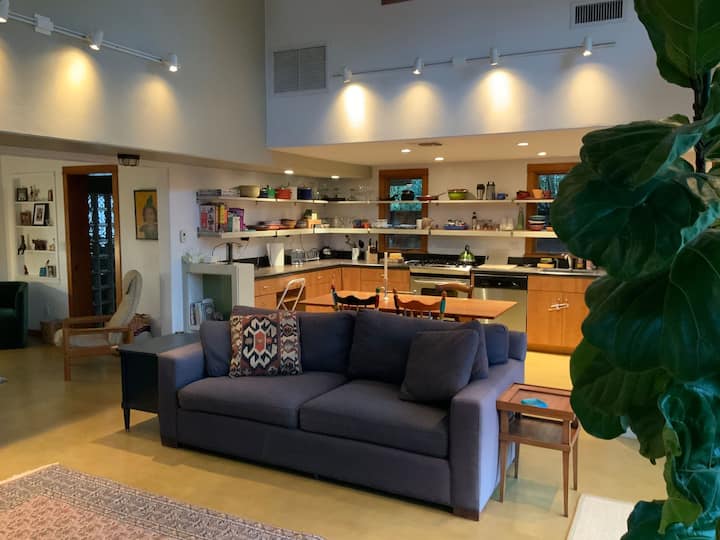 Sunshine Loft - Saguaro National Park
