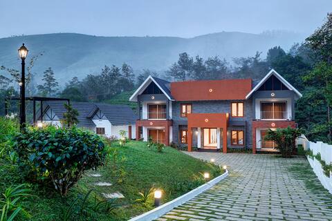 Pakoid Cottages: 4-Bedroom Villa