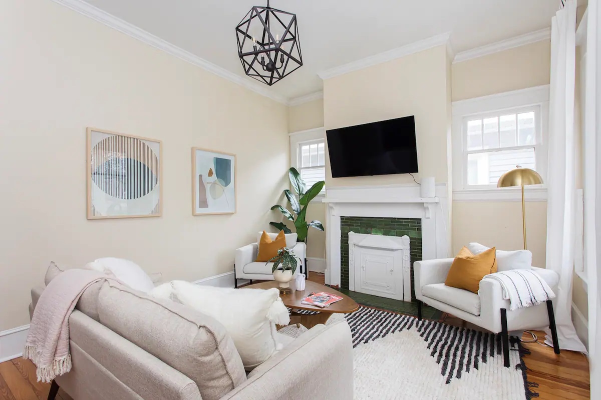 Popular Airbnb listing: Historic Candler Park 3br/2ba Bungalow Beauty in Atlanta