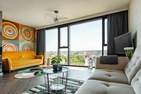 SkyLine Suite | Unforgettable View & Swimming Pool