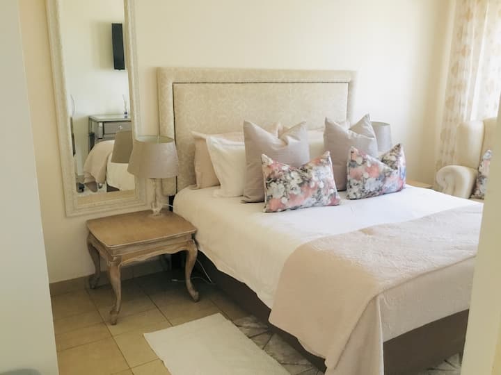 Cosy 2 Bedroom DuplexFoxdale. Apartments for Rent in Lusaka, Lusaka