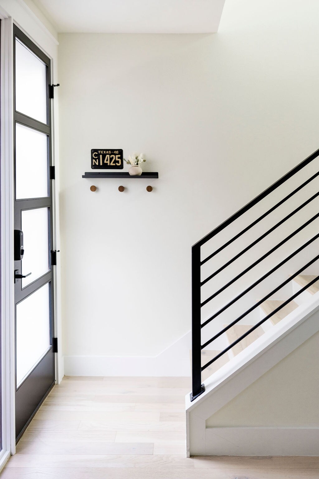 Eco-luxury private home between downtown + Airport