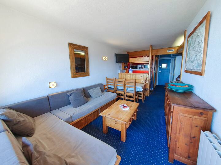 Apartment 57 people. Beautiful view in the heart of Arc 1800