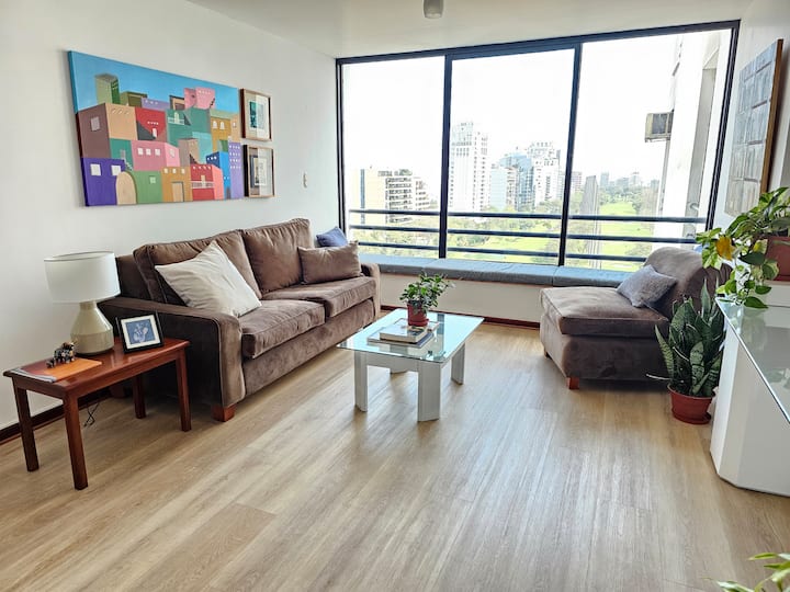 Relajante apt c/impresionante vista, location top Apartamentos en