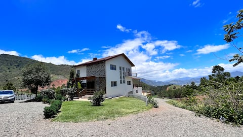 Villa los trillizos