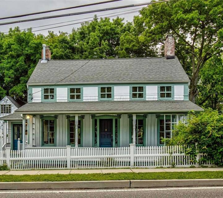 Historic village home close to University & harbor Houses for Rent in