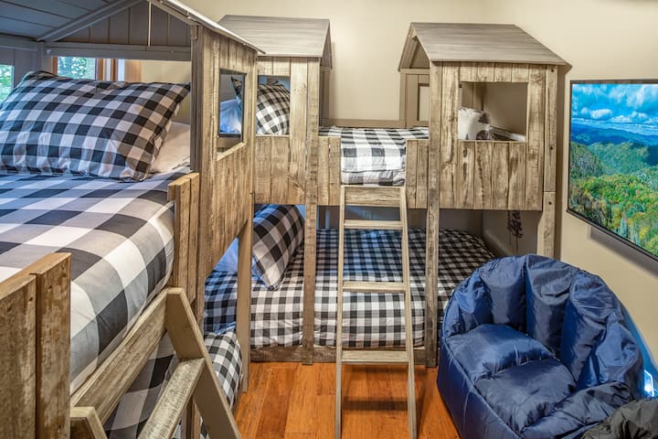 เด็กๆอดใจรอที่จะนอนที่นี่ไม่ไหวแล้ว!