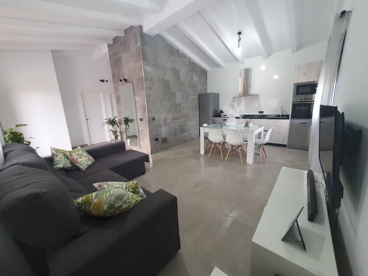 Villa Moderna Con Piscina Privada · Oasis En Conil - Conil de la Frontera
