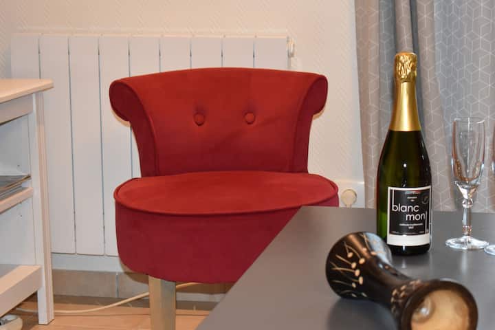 Pomme D'happy : Cottage Avec Piscine - Frankrike