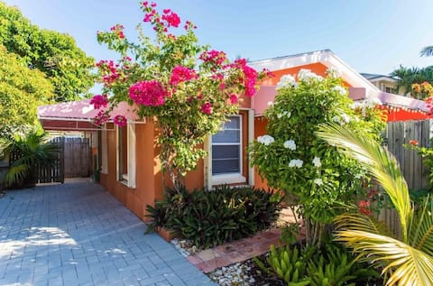 Surf Rd. Cottage Unit 1, one block to the beach