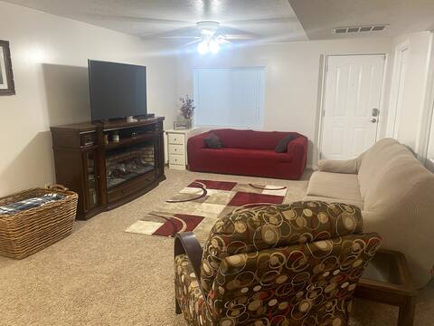 Pleasantly Comfortable and Cozy Get-Away.
