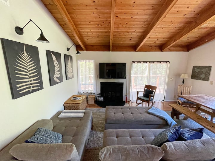 Birdsong Retreat | Hot Tub, Surrounded By Nature - Tomales Bay State Park, Inverness