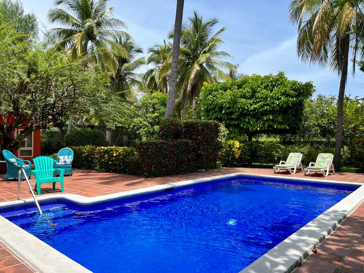 TROPICAL 4 BDR BEACH HOUSE SALINITA POOL A C WIFI Cottages For Rent tropical-4-bdr-beach-house-salinita-pool-a-c-wifi-cottages-for-rent