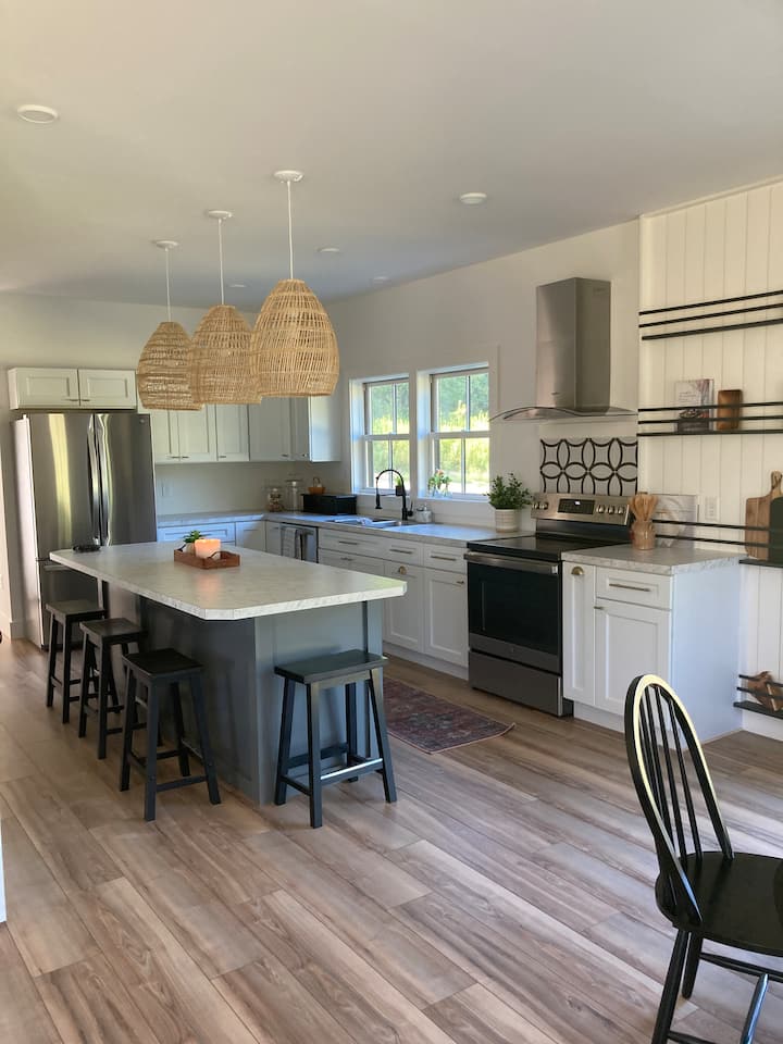 Brand new Berkshire home 3 bed, 2.5 bath w/views Houses for Rent in