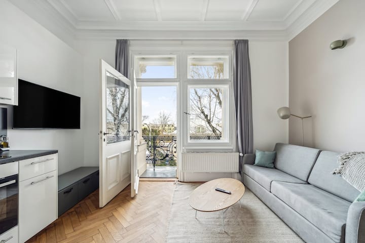 Dresden Antonstraße | Two-bedroom Suite + Balcony - Dresden