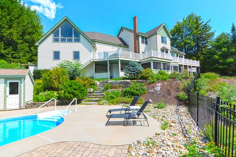 9 Bdrm, Sleeps 24, Heated Pool, Hot Tub, Theater