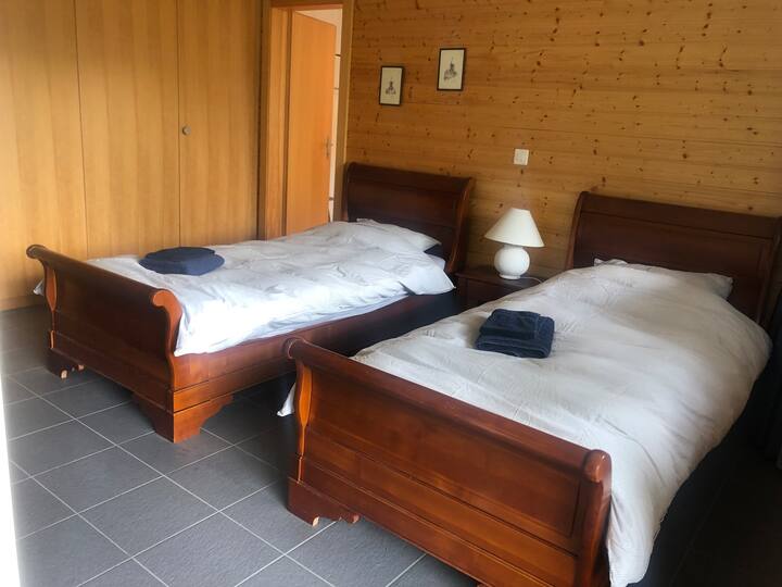 غرفة النوم 1