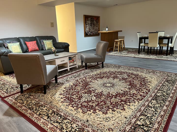 Entire Private Guest Suite-full Kitchen: Potomac - Great Falls, VA