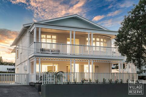 Exclusive Use (9 Bedrooms)