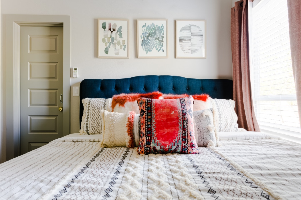 Trendy ATX Home, Walking Distance to Downtown!