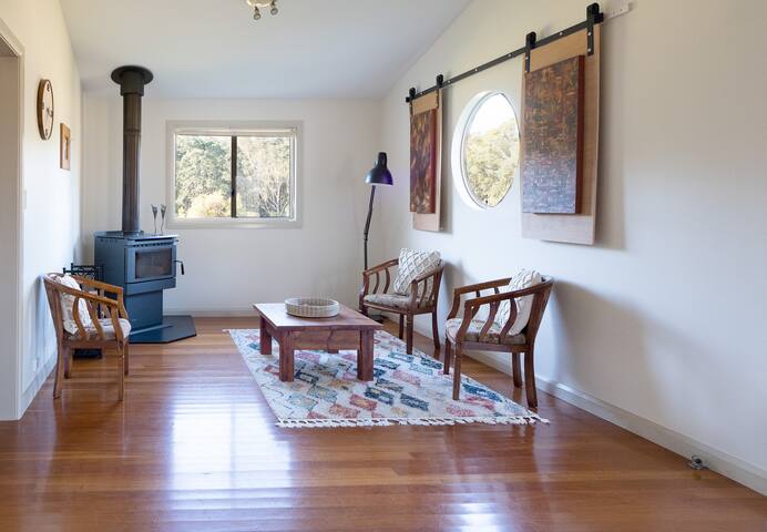 Tranquil home near Blueys Beach l Fun&relaxation! gallery image 5