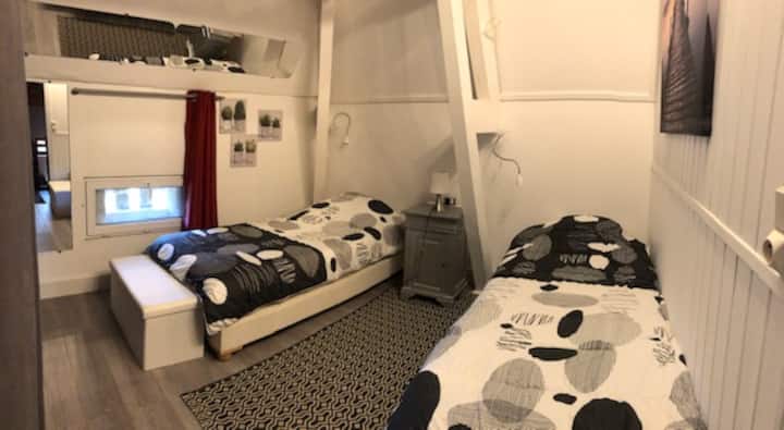 საძინებელი 2