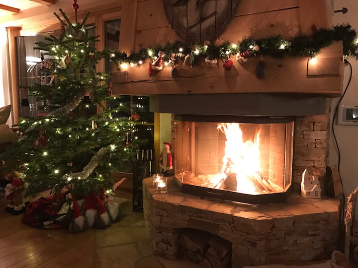 Magnifique Chalet Avec Vue Exceptionnelle - Crans-Montana