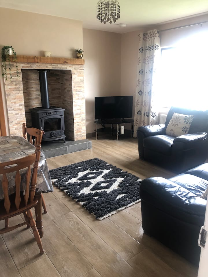 Nellies, three bedroom town house Townhouses for Rent in Ardara