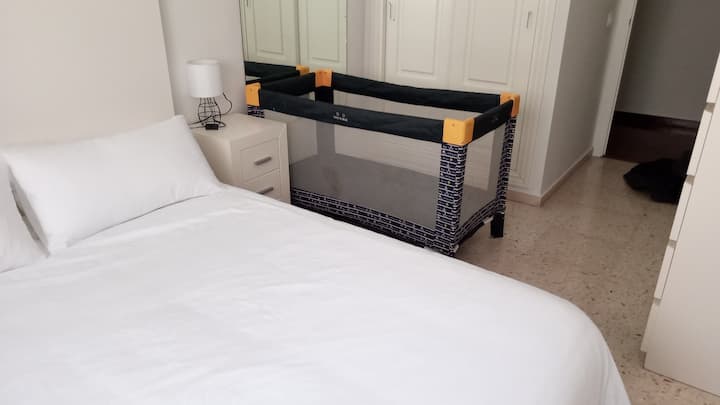 Bedroom 1st , Crib Trip