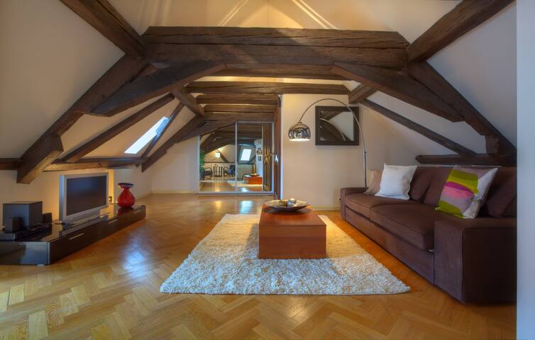 U Kapra Apartments – Old Town Attic gallery image 2