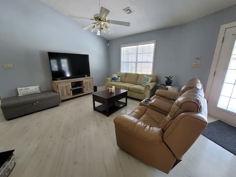 Top Airbnb: Quiet Home Near Beach w/ Private Pool in Socastee