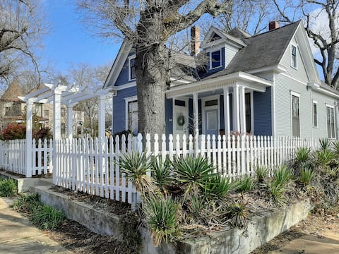 Victorian Cottage Unit 2 Central High