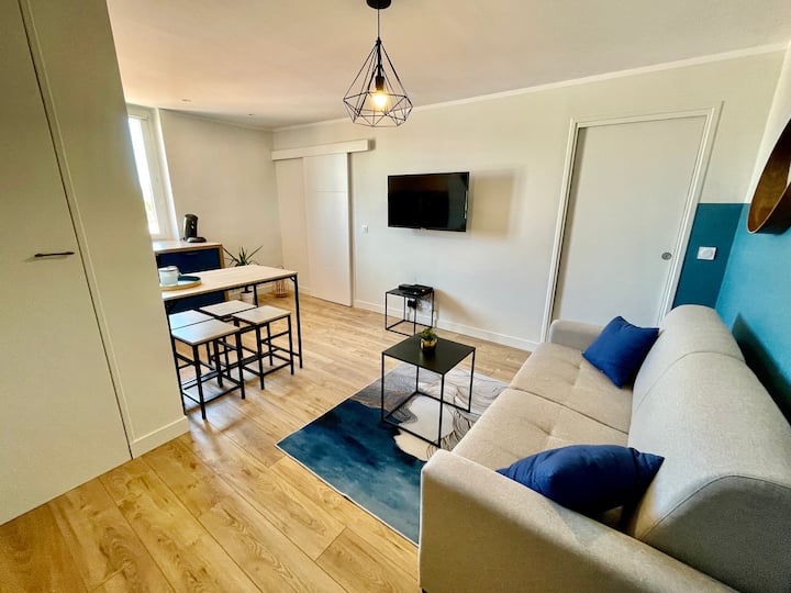 Brand New Beautiful Flat For 4 With Ac And Wi-fi - Antibes