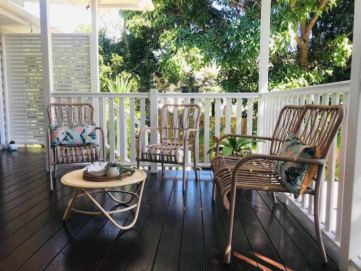 Walk to beach, family friendly coastal home Houses for Rent in Coolum Beach, Queensland