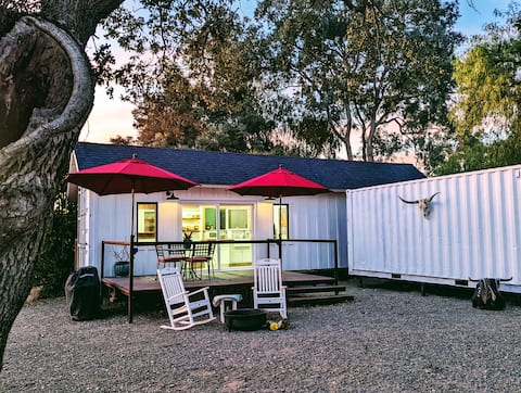 Cozy One-Bedroom in the heart of Santa Ynez.