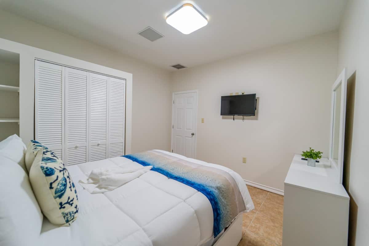 Deluxe two bedroom suite