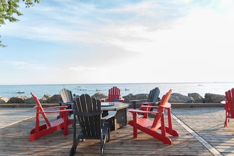 On The Rocks Lakehouse - Point Pelee, Leamington