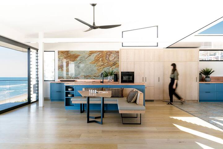 Elegant Beach House & Whale Watching Gem gallery image 2