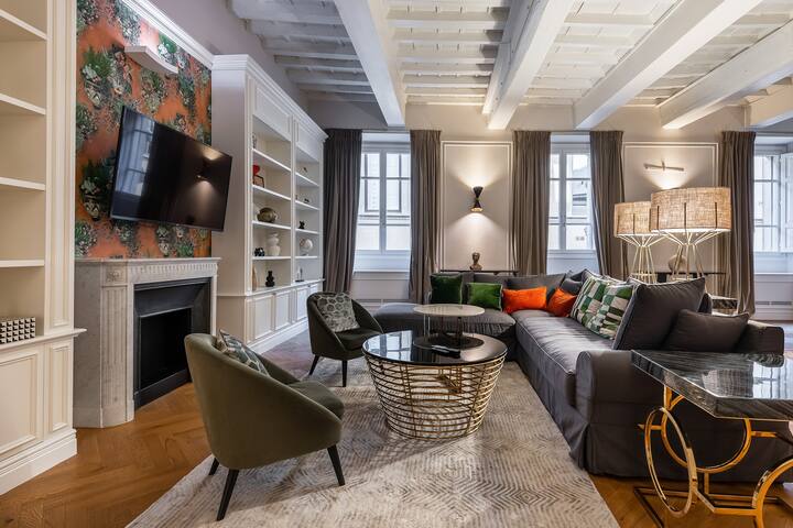 (Borgo Albizi) Penthouse 4 Bedrooms + Gym gallery image 5