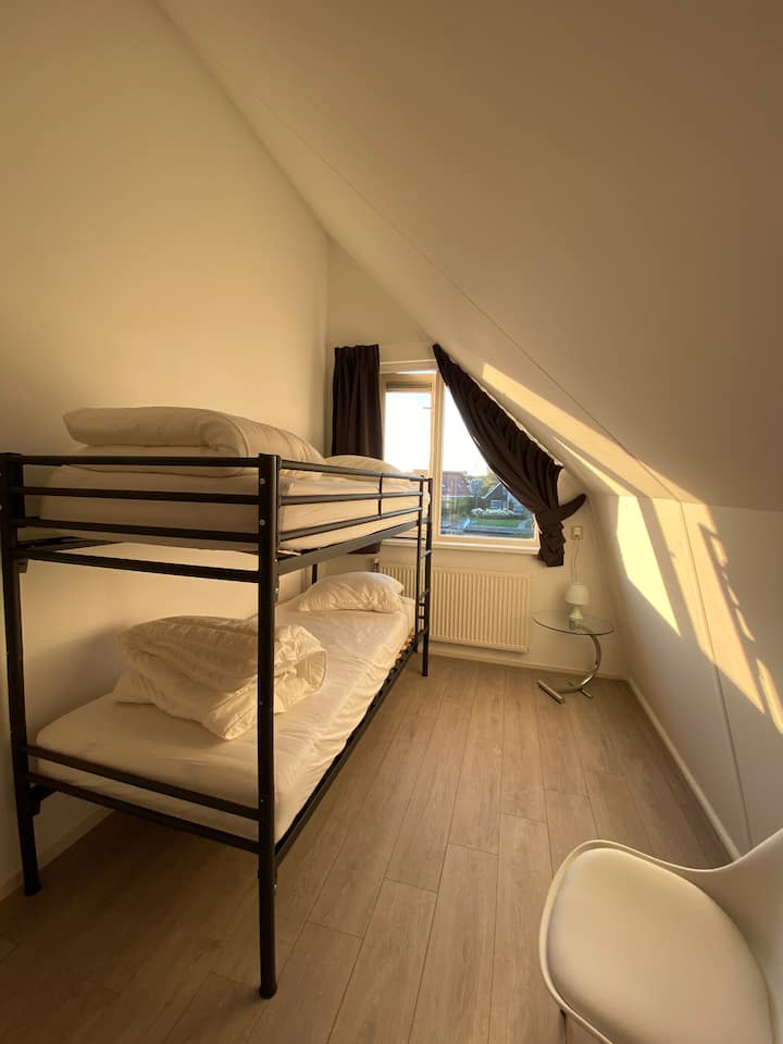 საძინებელი 3