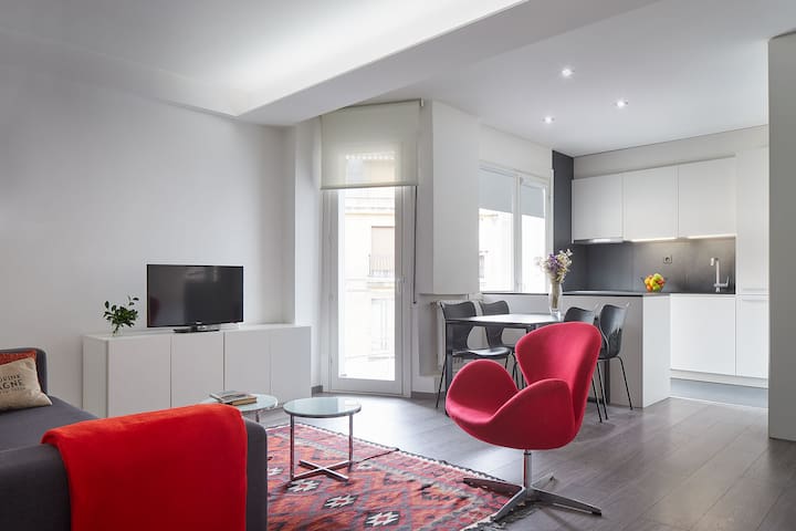 A 3 min de playa. Centro 10 min. Parking gratis