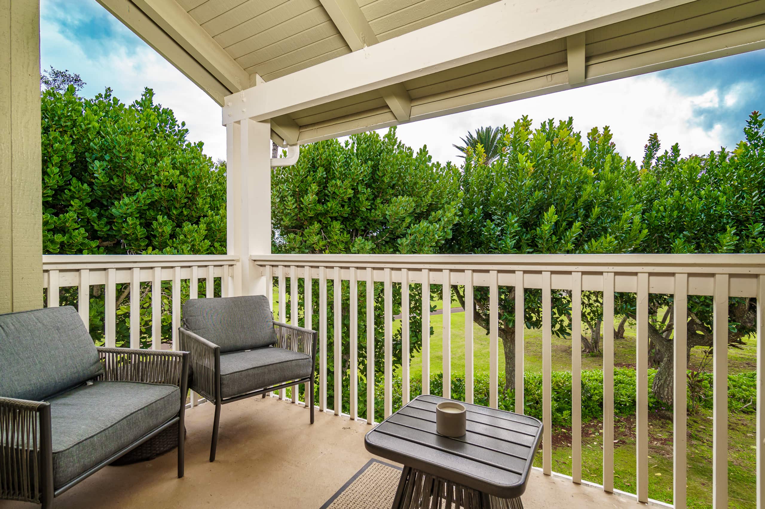 Condo in Kahuku · ★4.73 · 2 bedrooms · 3 beds · 2 shared baths - Image 11