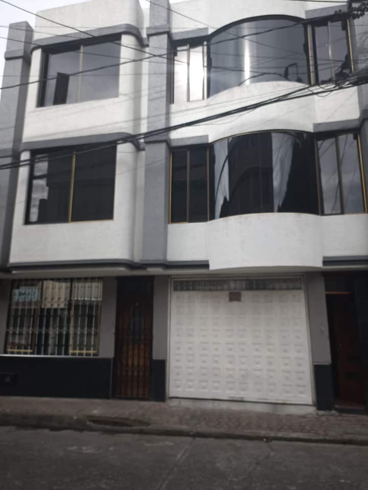 Bathroom Apartment Casa Armas Serviced apartments for Rent in Baños