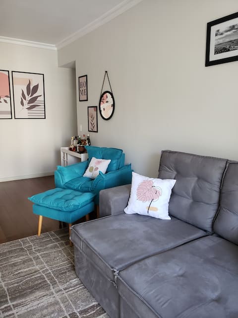 2 bedroom apartment on the block of Icaraí Beach