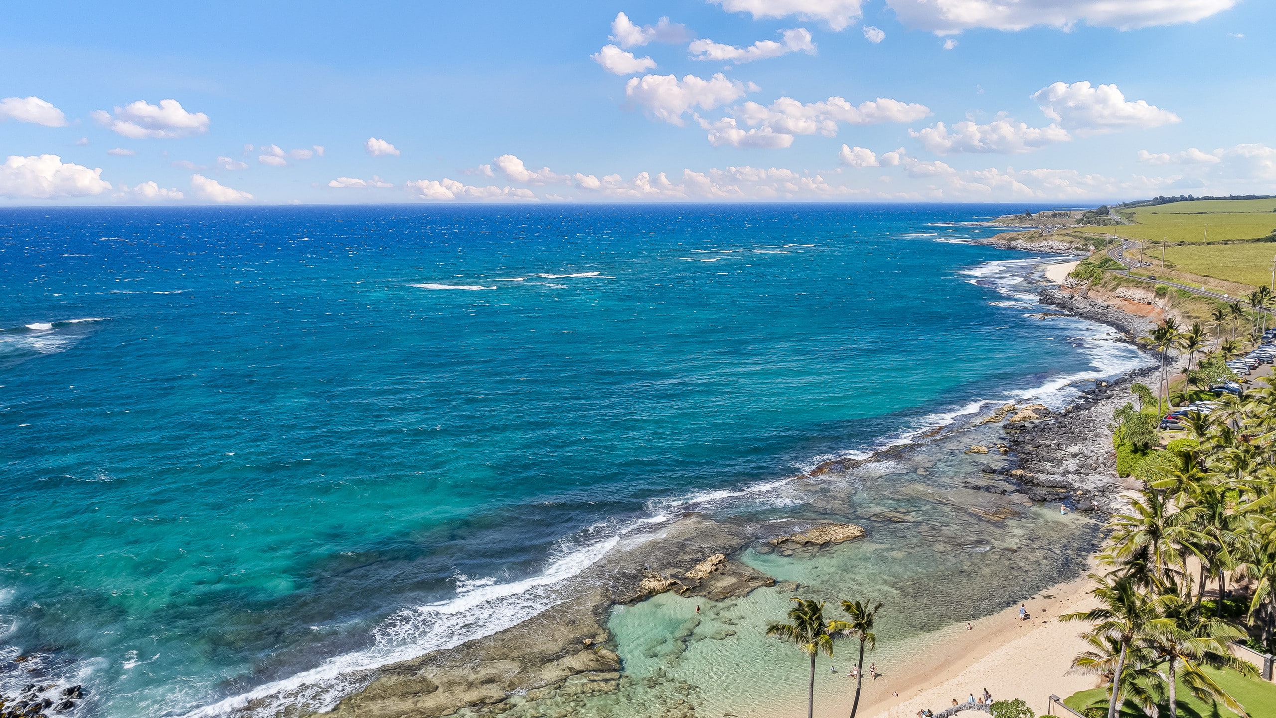 Kuau Hale Makai. N. Shore Maui. Steps to the beach - Main photo