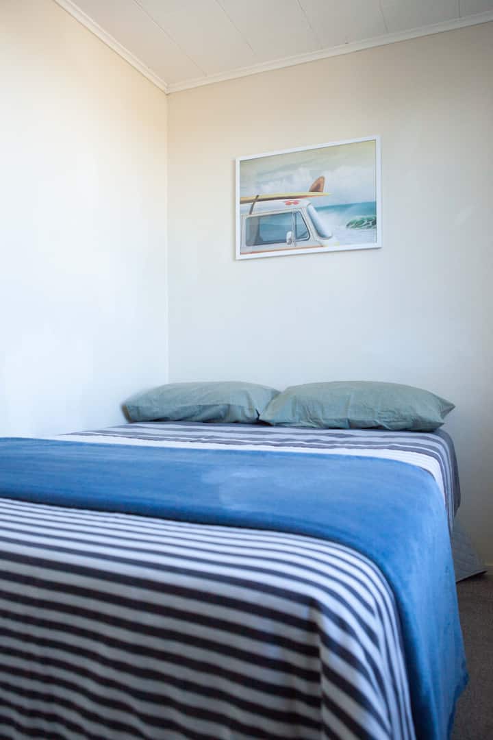 1 double size bed private bedroom Houses for Rent in Beachlands