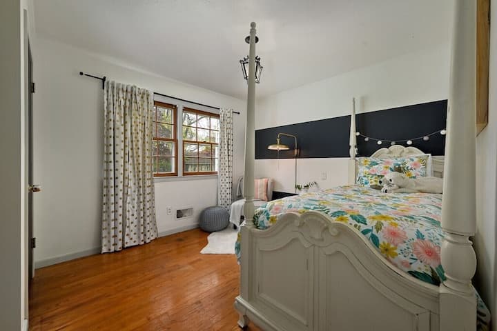 جناحان مزدوجان - الطابق الرئيسي