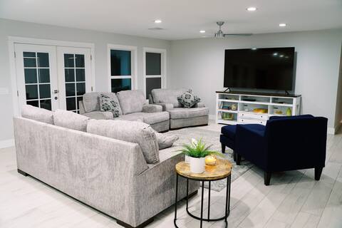 Sun City 3 Bedroom Getaway!